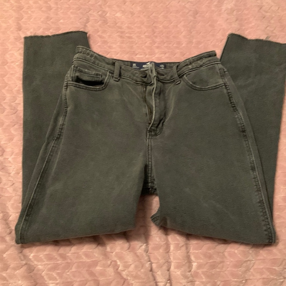 Hollister High Rise Mom Jean Size 0